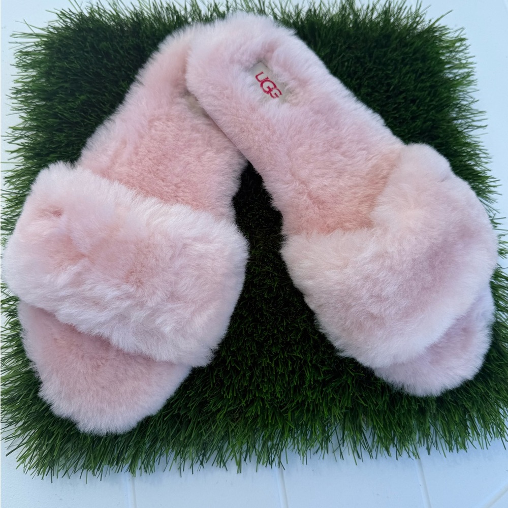 UGG Soft Blush Fluffy Slippers